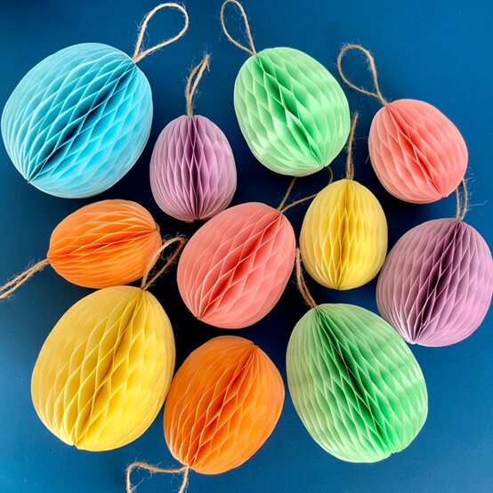 idea_honeycomb-eggs_step10.jpg?sw=554&q=85