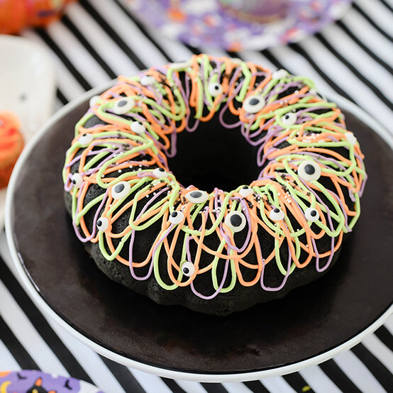 idea%5Fbaking%2Dprojects%2Dto%2Dmake%2Dfor%2Dhalloween%5Fstep%2D16.jpg?sw=554&q=85