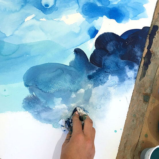 large-scale-abstract-artwork-9.jpg?sw=554&q=85