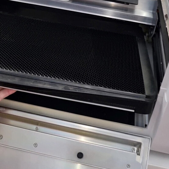 idea_glowforge-easter-doormat_step1a.jpg?sw=554&q=85