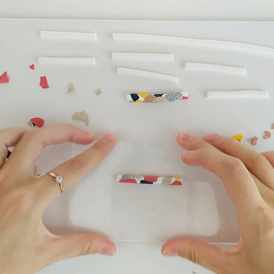 how-to-make-terrazzo-jewellery-with-fimo_step4_sq.jpg?sw=554&q=85