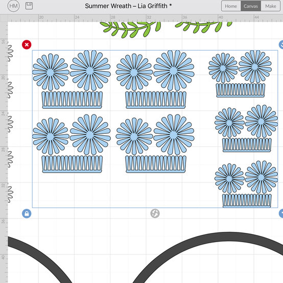 cricut_spring_wreath_step_8.jpg?sw=554&q=85