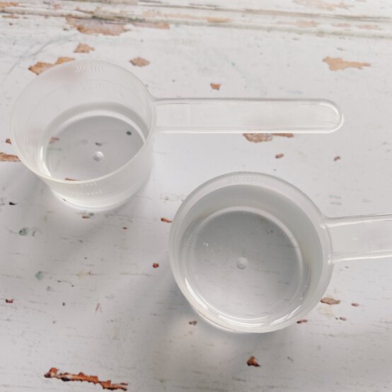 7_how-to-make-a-mould-for-resin.jpg?sw=554&q=85