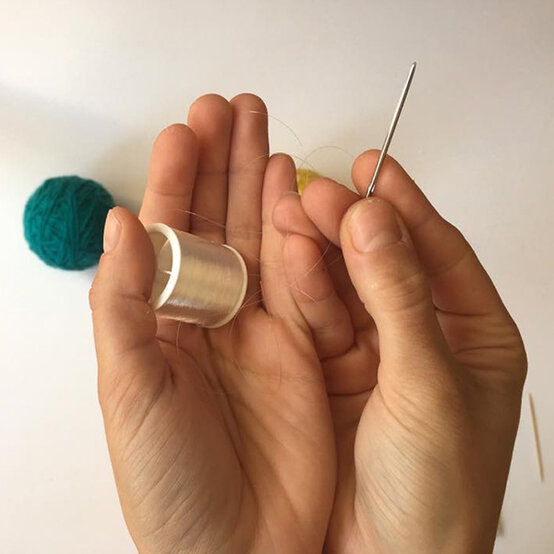 yarn-ball-baubles-6b.jpg?sw=554&q=85