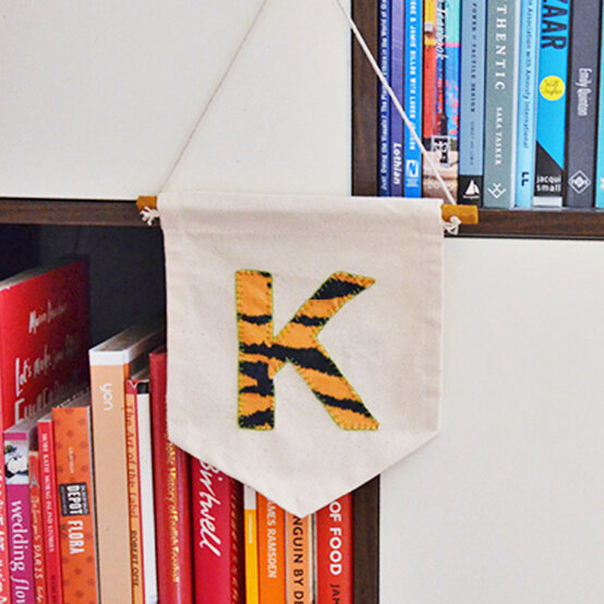 personalised-initial-banner_step6_edit.jpg?sw=554&q=85