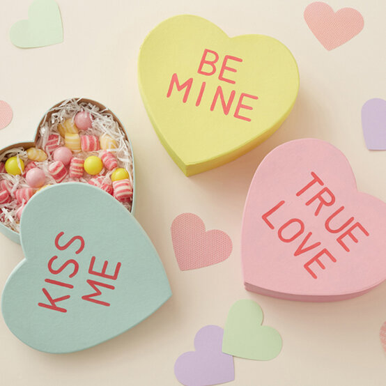 idea_get-started-in-gift-wrap_boxes.jpg?sw=554&q=85