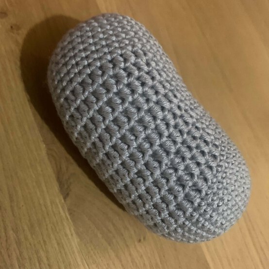 Idea_how-to-crochet-amigurumi-safari-animals_hippo_step3a.jpg?sw=554&q=85