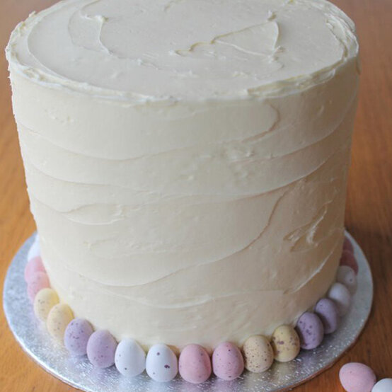 idea_mini-egg-cake_step2.jpg?sw=554&q=85