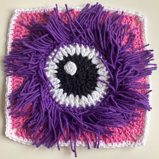 Idea_Granny-Square-Month-CAL-2022_Day_12.jpg?sw=554&q=85