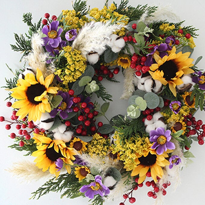 idea_get-started-in-floristry_artificial.jpg?sw=680&q=85