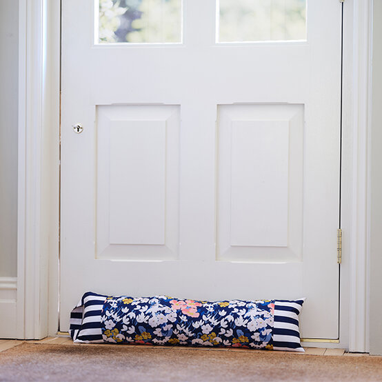 joules-draught-excluder-12.jpg?sw=554&q=85