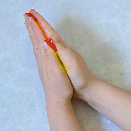 kids-handprint-art-ideas_butterfly_2.jpg?sw=554&q=85