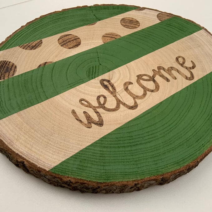idea_pyrography-welcome-sign_step8b.jpg?sw=680&q=85