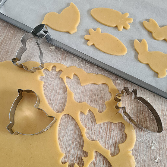 easter-biscuits-1a.jpg?sw=554&q=85