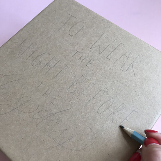 grass-bridesmaid-hamper-box1.jpg?sw=554&q=85