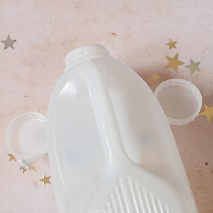 how-to-make-winter-milk-bottle-lanterns_polar-bear-a.jpg?sw=680&q=85