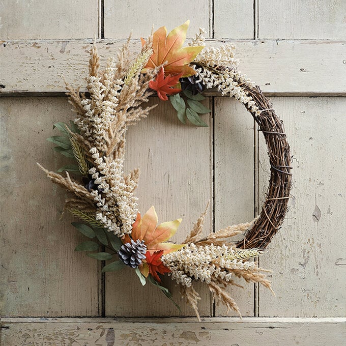 autumn-rattan-wreath.jpg?sw=680&q=85