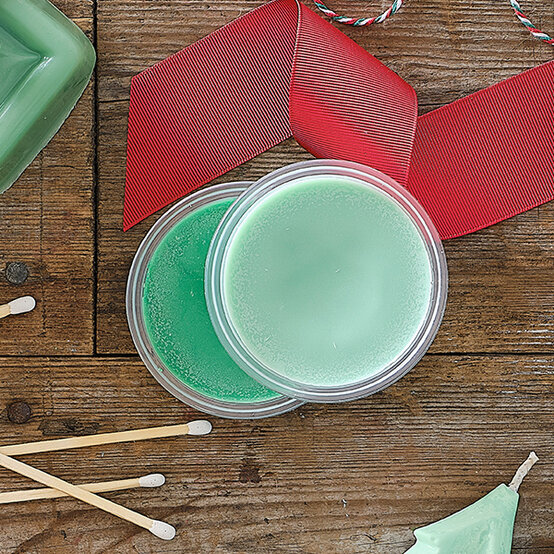 how-to-make-wax-melts.jpg?sw=554&q=85