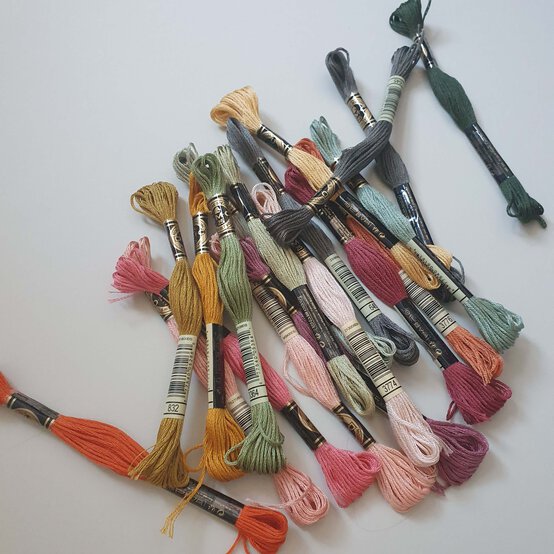 hers-and-hers-step-1---1.jpg?sw=554&q=85