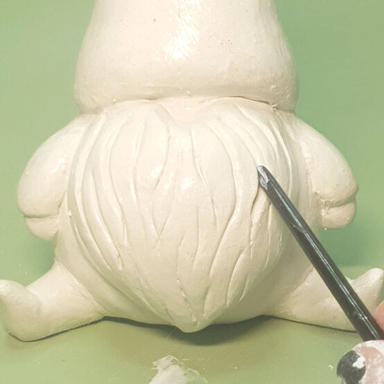 how-to-make-an-air-dry-clay-christmas-gnome_step-11d.jpg?sw=554&q=85