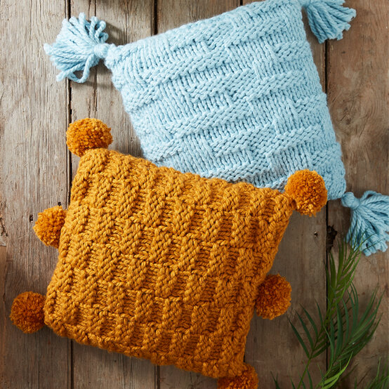 idea_knits-to-make-in-a-weekend_textured.jpg?sw=554&q=85