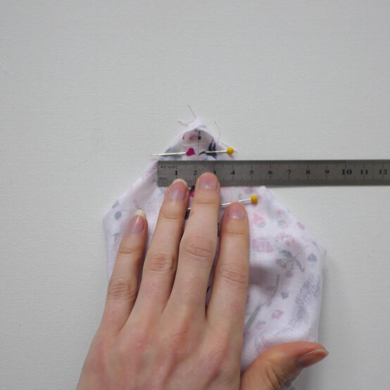 how_to_make_a_buttoned_gift_bag_step-10.jpg?sw=554&q=85