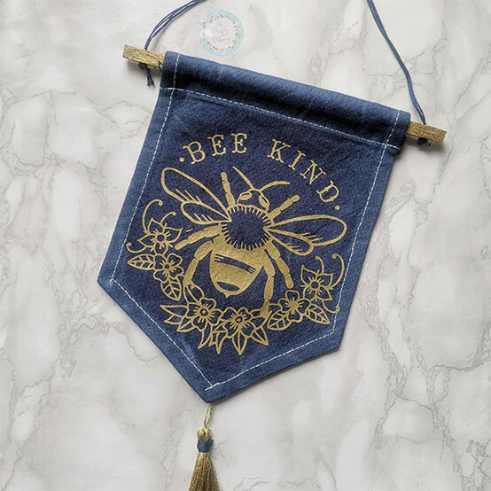 artisan-aileen-carmichael-bee-kind-wall-hanging.jpg?sw=554&q=85