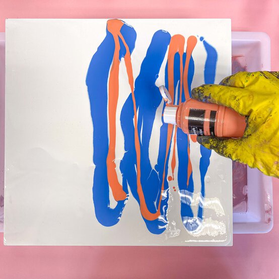 fluid-pouring_step5_3.jpg?sw=554&q=85