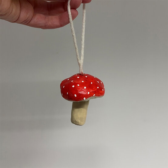 how%2Dto%2Dmake%2Da%2Dclay%2Dmushroom%5Fstep%2D4.jpg?sw=554&q=85