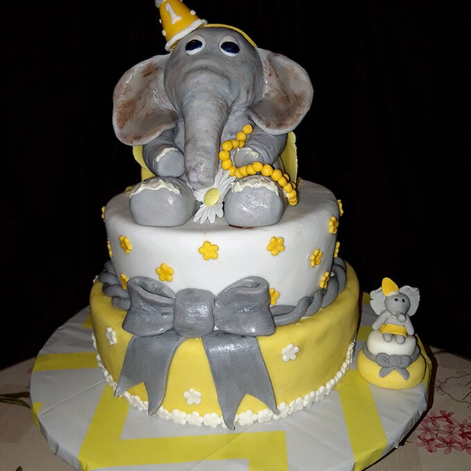 artisan-lynette-barreto-FAMILY!-elephant-cake.jpg?sw=680&q=85