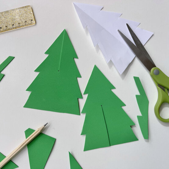 idea%5Fquick%2Dand%2Deasy%2Dchristmas%2Delf%2Dideas%5Fstep%2D46.jpg?sw=554&q=85