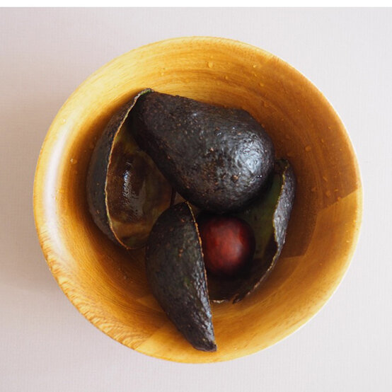 fabric_gift_wrap_avocado_step_1.jpg?sw=554&q=85