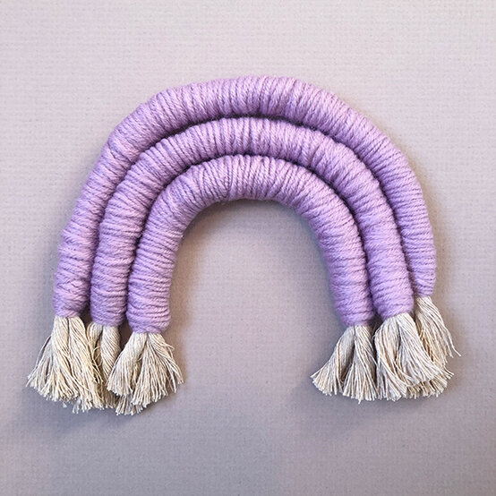 yarn-wrapped-bunny_step4.jpg?sw=554&q=85