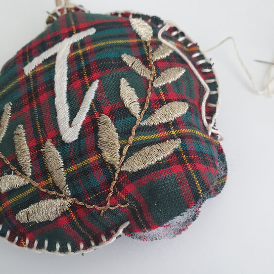 personalised-embroidered-decorations_step24_3.jpg?sw=554&q=85