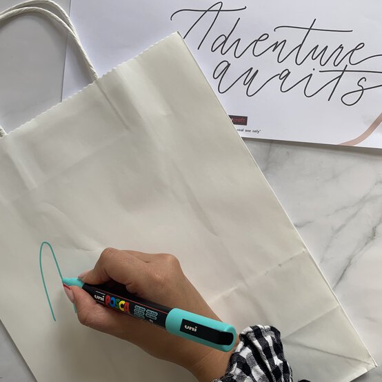 Baby%20Shower%20Party%20Bags_Step%201.1.jpg?sw=554&q=85