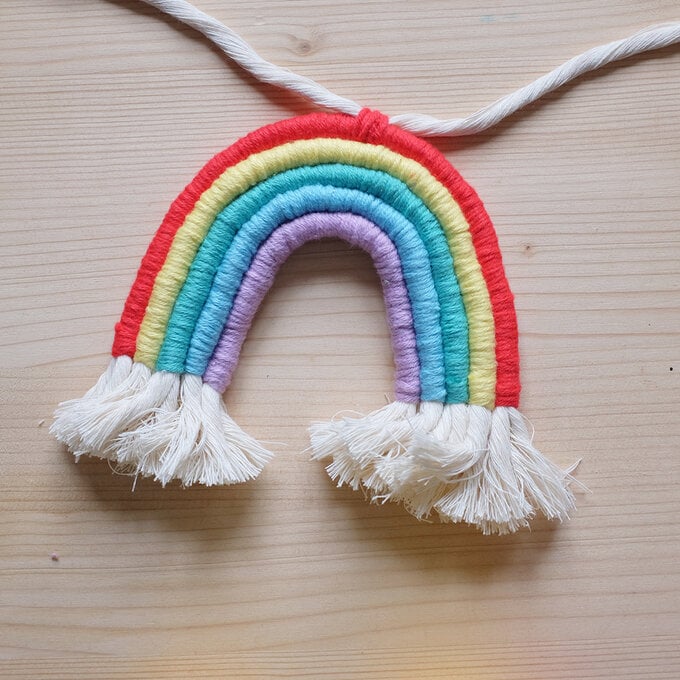 how_to_make_yarn-wrapped_rainbow_bunting_.jpg?sw=680&q=85