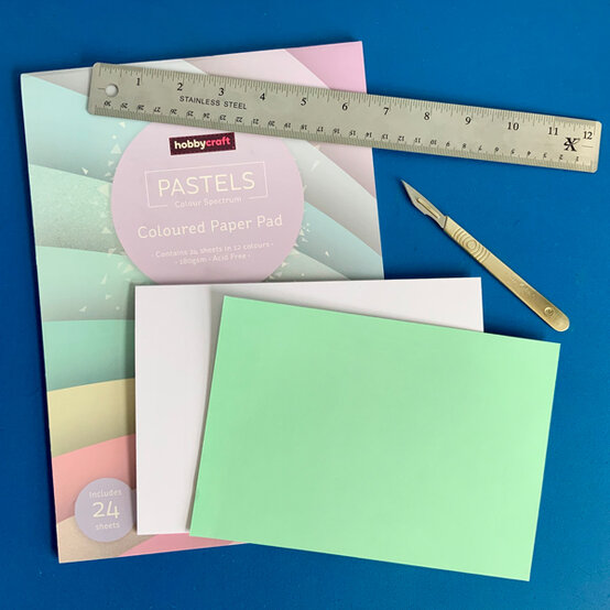 idea_anniversary-card_step2.jpg?sw=554&q=85