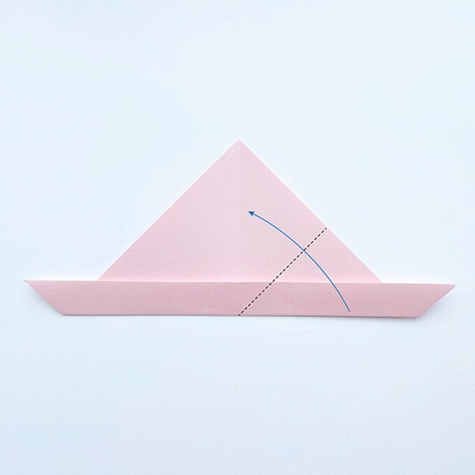 origami-bunny-step-4.jpg?sw=680&q=85