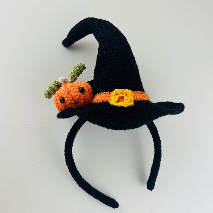 how-to-crochet-a-witches-hat-headband_headband2.jpg?sw=680&q=85