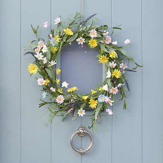 2026%5FSpring%5FWreaths%20%283%29.jpg?sw=554&q=85