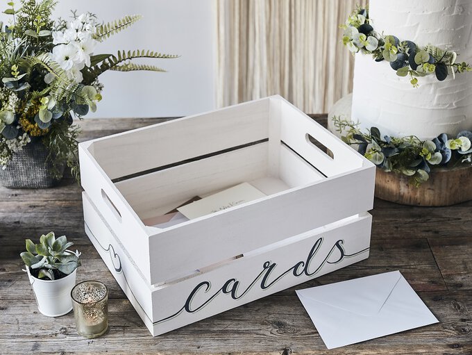 20 Ideas for Personalised Wedding Decorations Hobbycraft