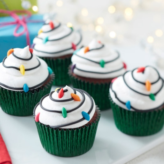 how-to-make-retro-lightbulb-cupcakeshero.png?sw=554&q=85