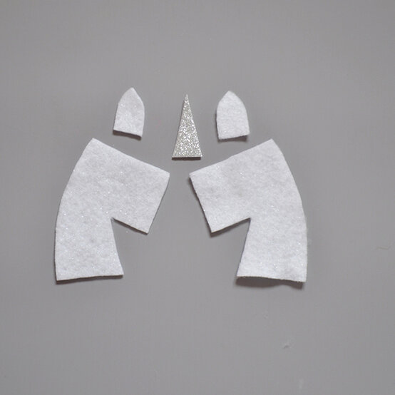 unicorn-hobby-horses5.jpg?sw=554&q=85