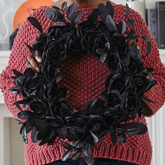 how%2Dto%2Dmake%2Da%2Dhalloween%2Dwreath%5Fhero.jpg?sw=554&q=85