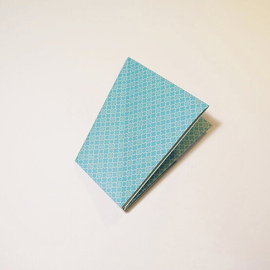 origami-christmas-tree-7a.jpg?sw=554&q=85