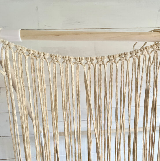 how-to-make-a-macrame-playhouse_step2.jpg?sw=554&q=85