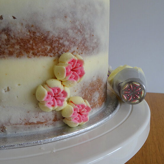 lemonandelderflower-step18.jpg?sw=554&q=85