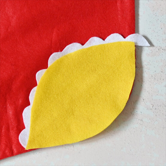 giant-stocking8.jpg?sw=554&q=85