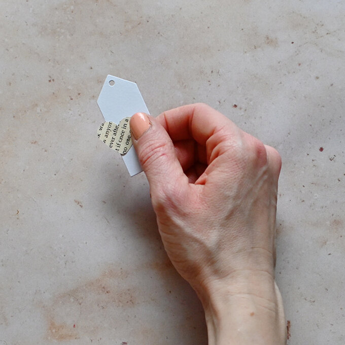 How to make love heart confetti Hobbycraft