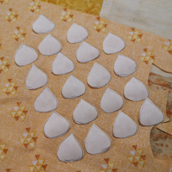 hanukkah_runner_step3.jpg?sw=554&q=85